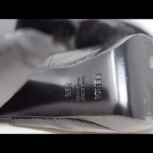 Fendi Leather Peep Toe Sling Back Cone Heel Women Size 39.5 - Picture 10 of 10